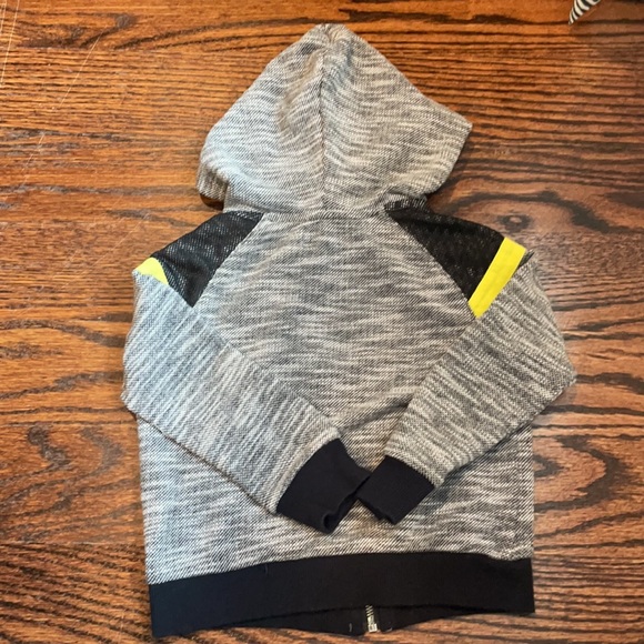 DKNY Girls Dress and Jacket, 2T. (79) - Picture 13 of 14